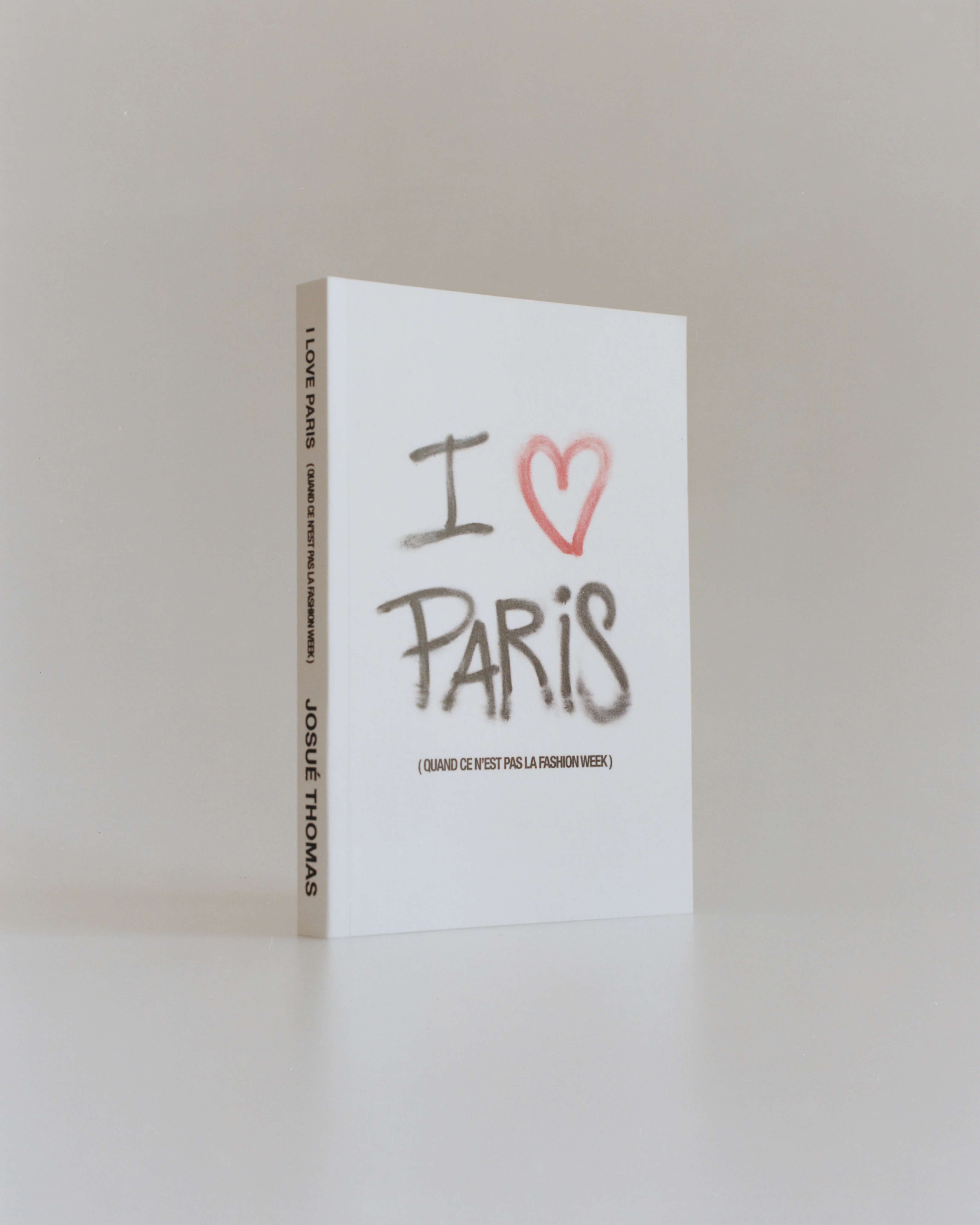 I LOVE PARIS BOOK